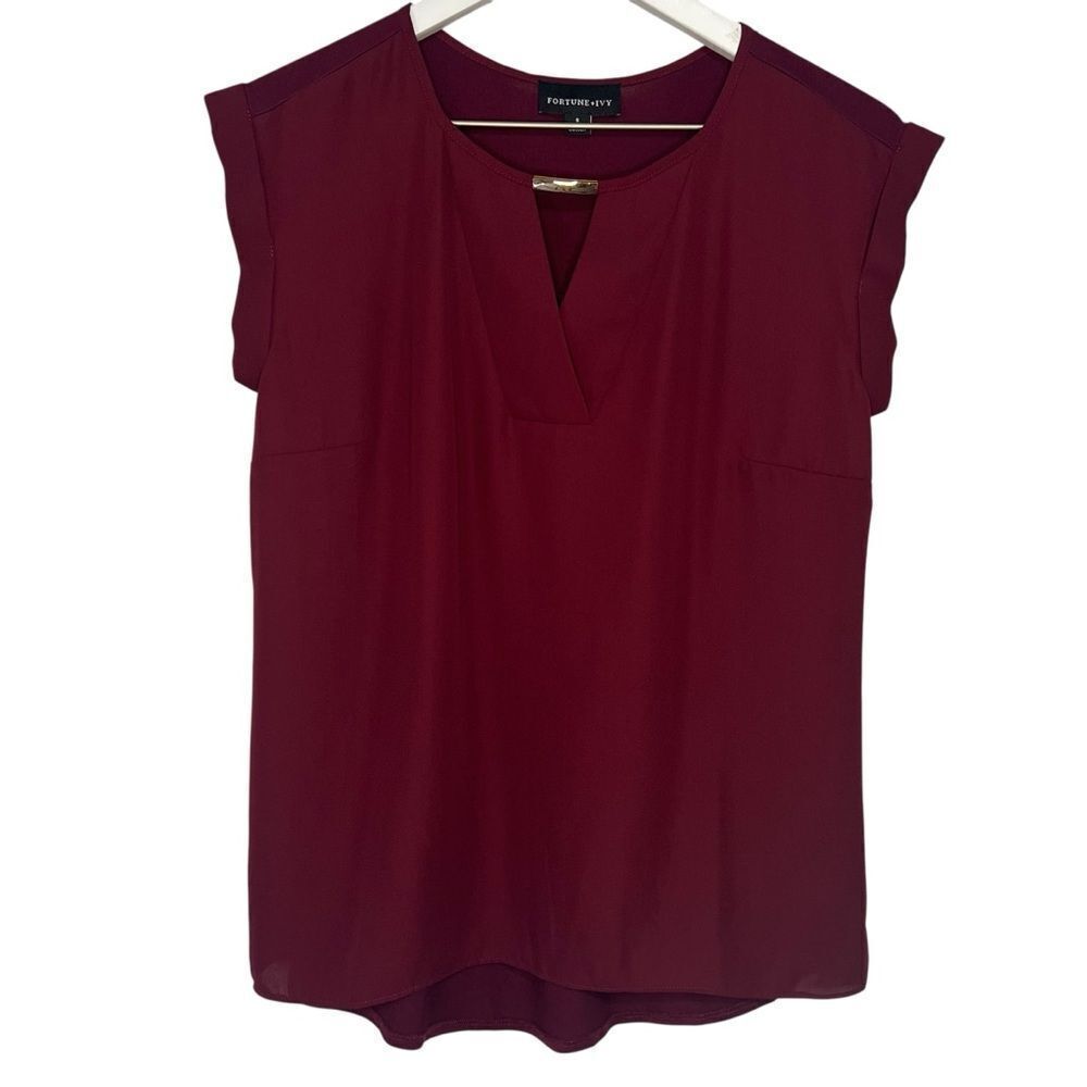 Stitch Fix Fortune + Ivy Cap Sleeve Blouse size Small Burgundy Mixed Media Knit